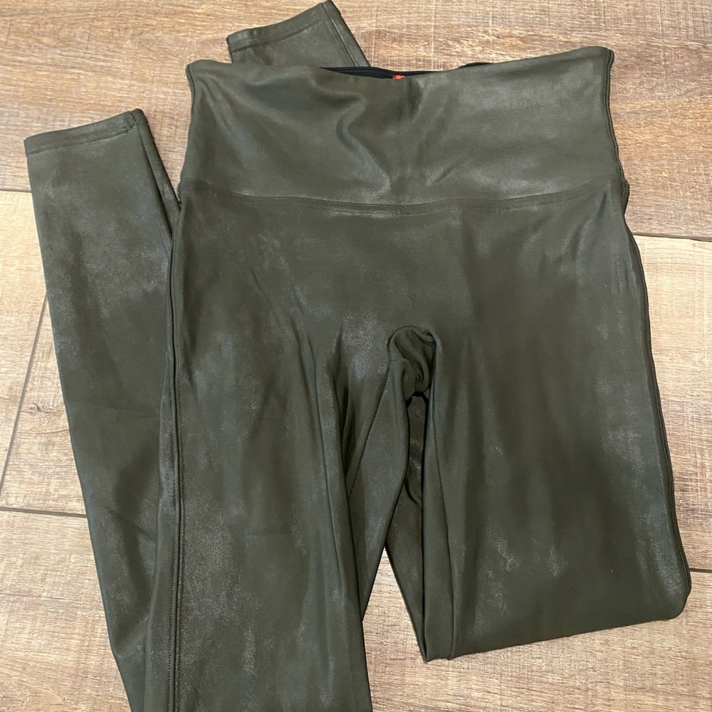 SPANX Faux Leather OLIVE